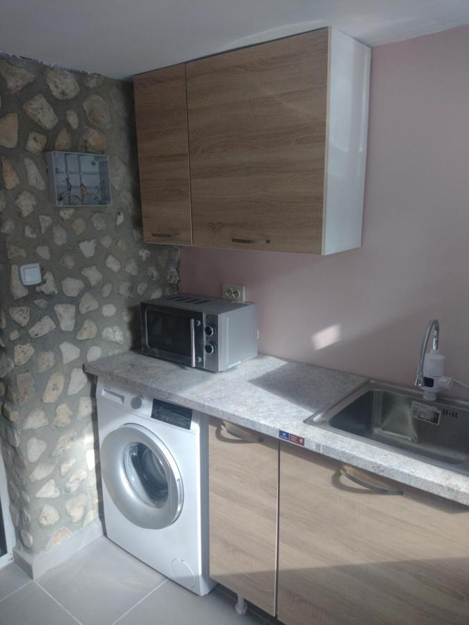 за гости иречек Apartment Varna